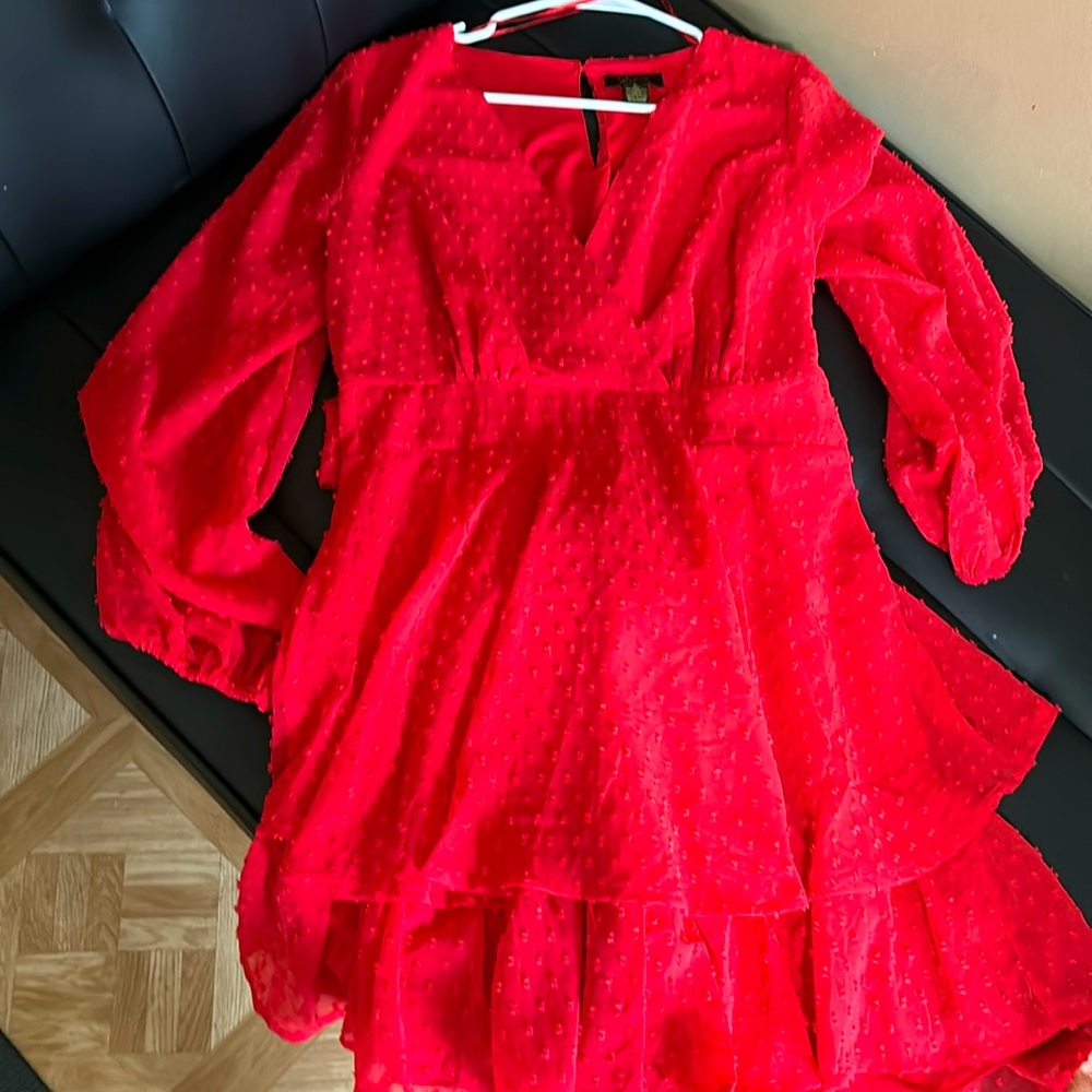 Size Large, Red,  Japna long sleeve dress with bow in the back